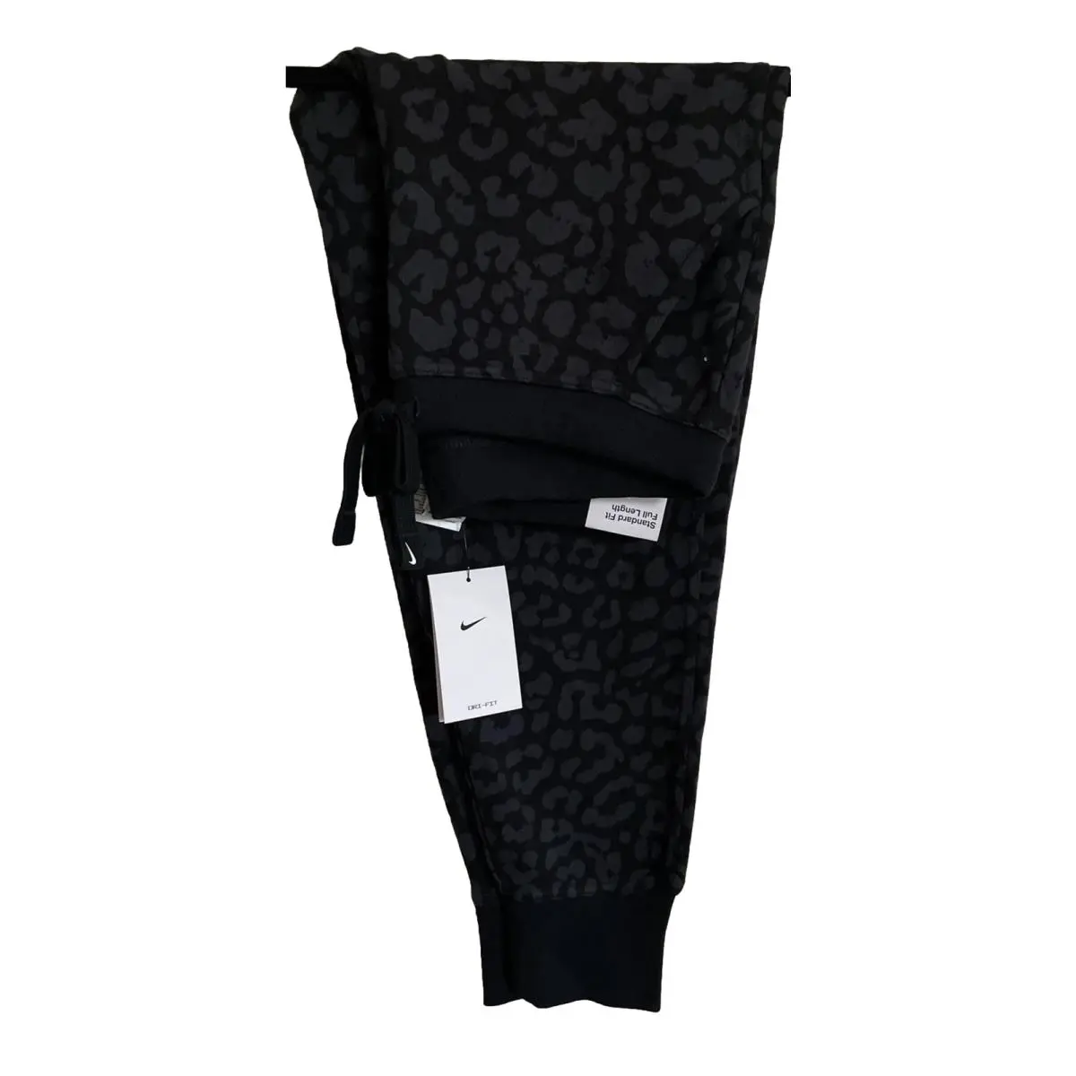 Nike clothing - Black (UPC: 0195239529689) 4
