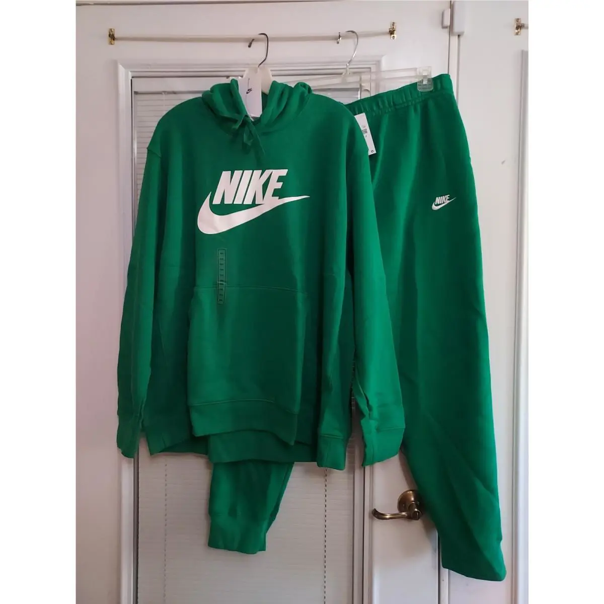 Nike clothing - Green 12