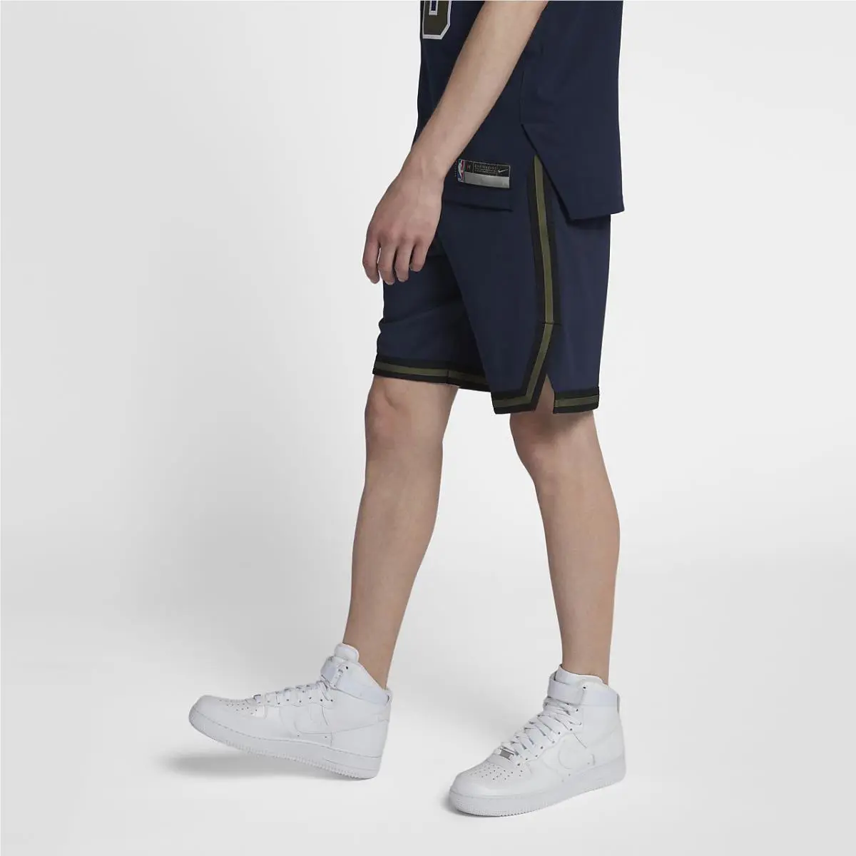 Nike clothing - Blue (UPC: 888412327751) 2