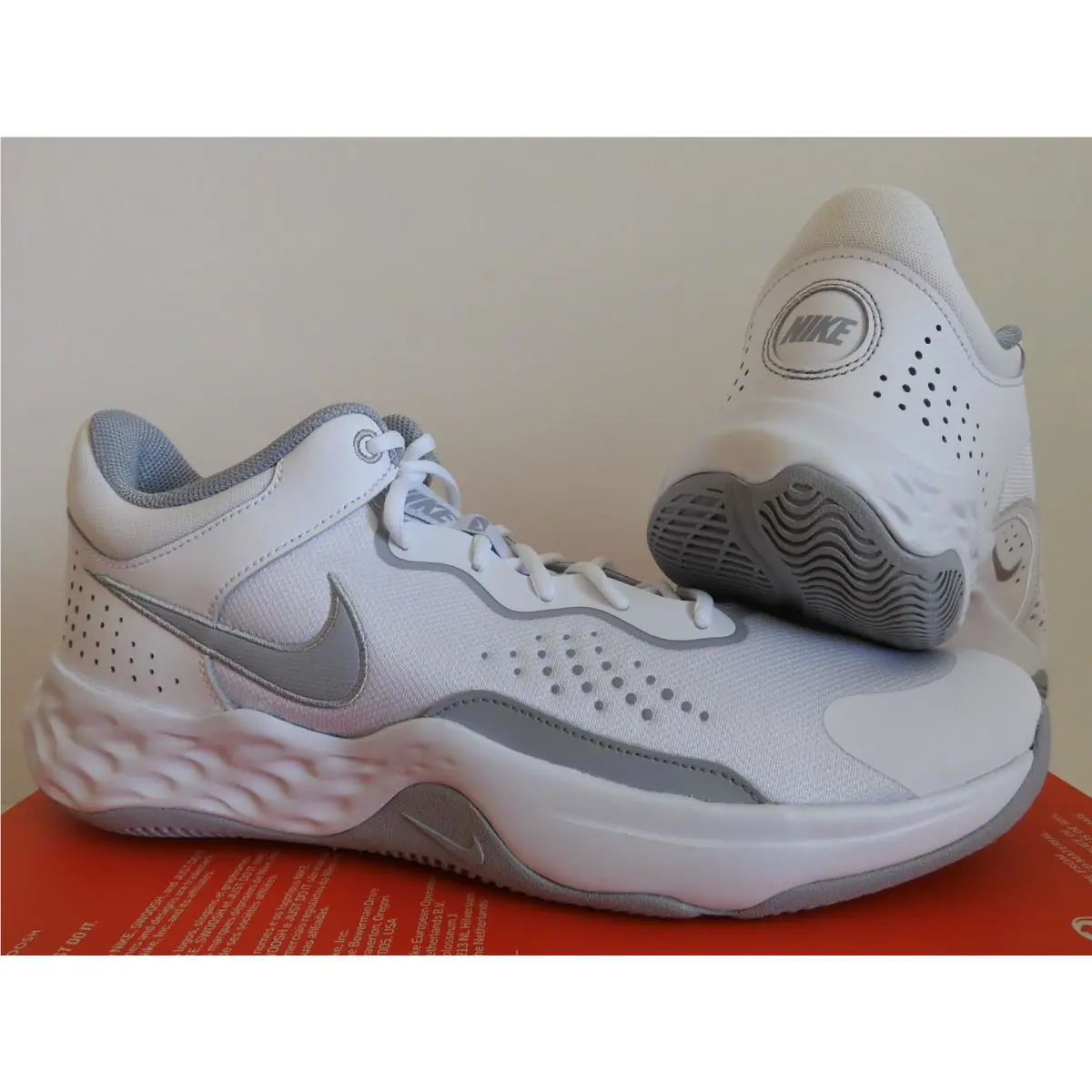 Nike shoes - Nike Fly.By Mid 3 - Mid - White (UPC: 195866149441) 0