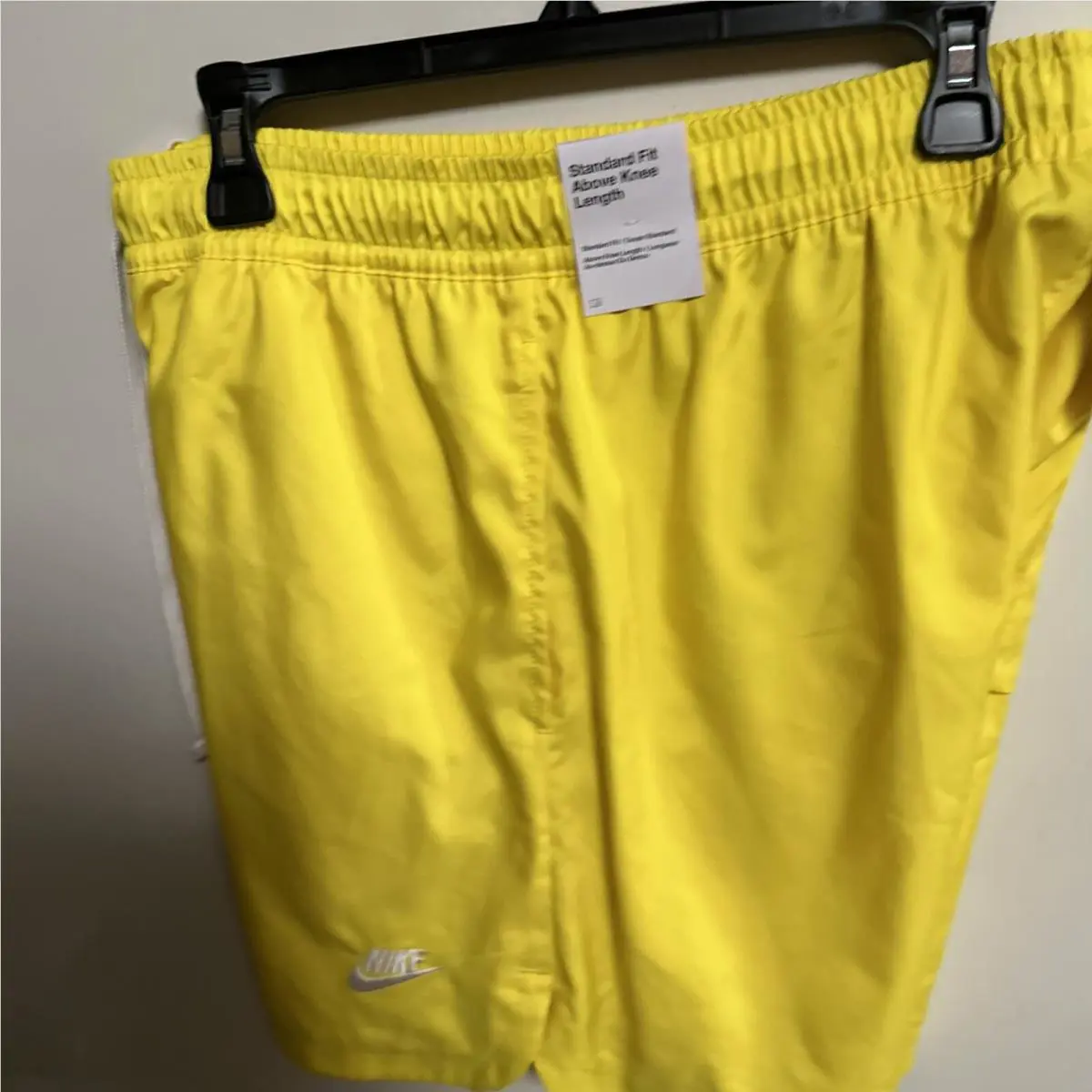 Nike clothing - NSW - NSW - Yellow black (UPC: 195868511956) 0