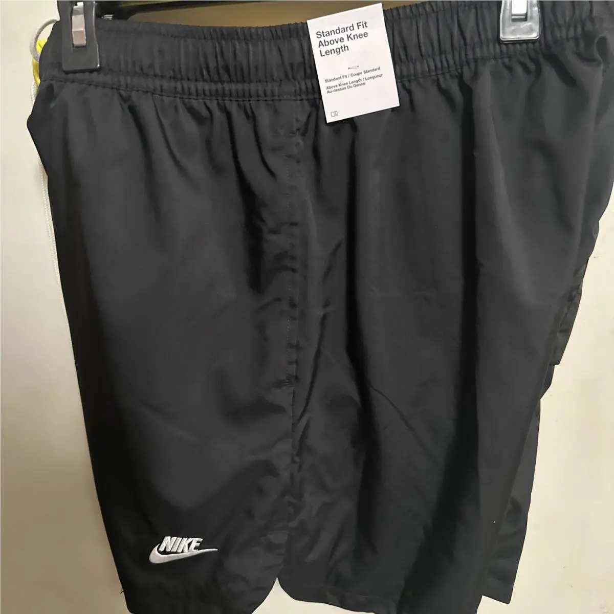 Nike clothing - NSW - NSW - Yellow black (UPC: 195868511956) 1