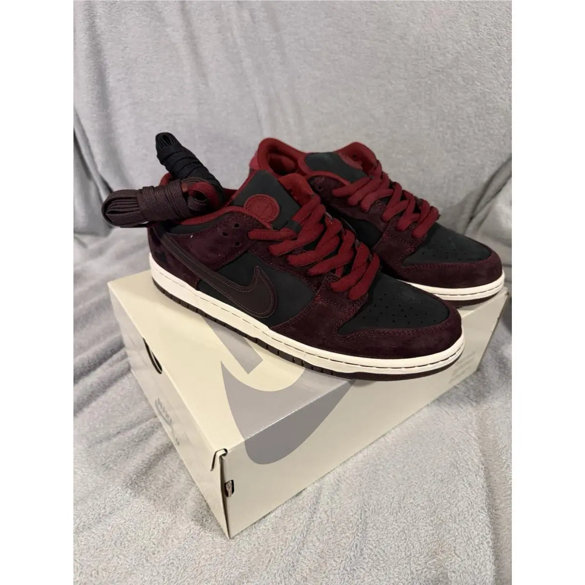 Nike shoes - Nike Dunk SB - Dunk - FZ1289-200 - Red 3