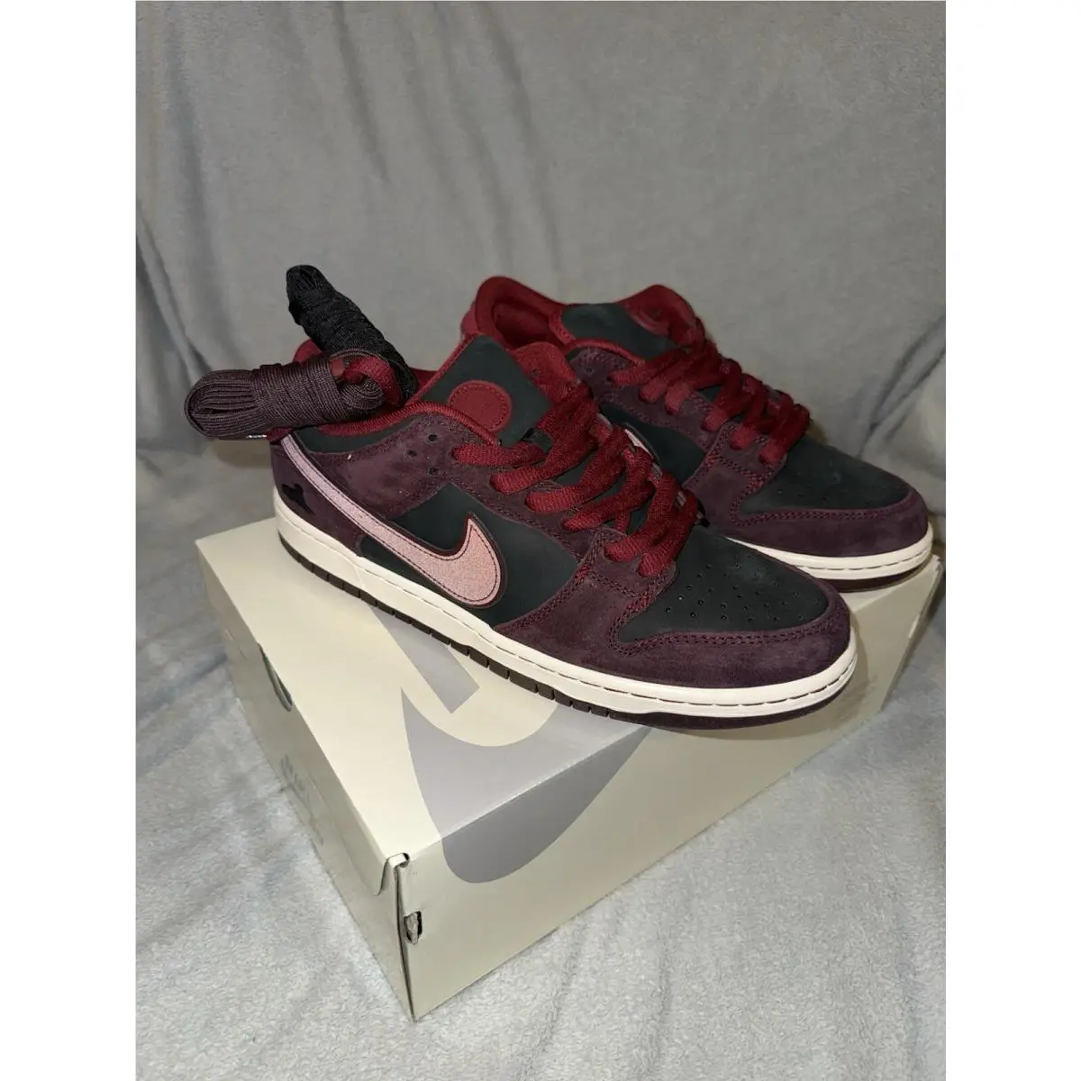 Nike shoes - Nike Dunk SB - Dunk - FZ1289-200 - Red 2