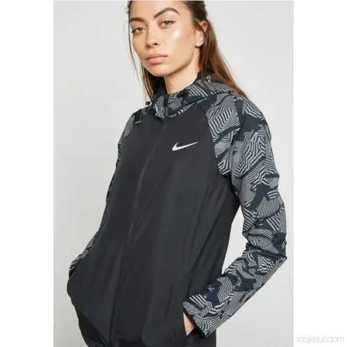 Nike clothing - Gray (UPC: 884802161363) 0