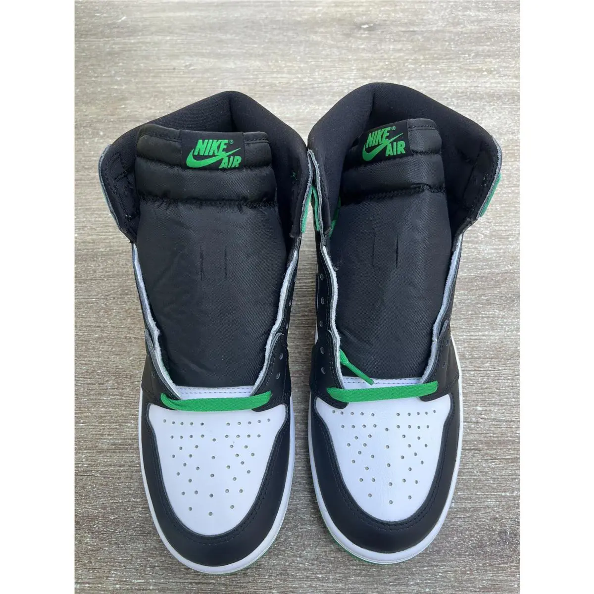 Nike shoes - Air Jordan 1 - Air - DZ5485-031 - Green 1