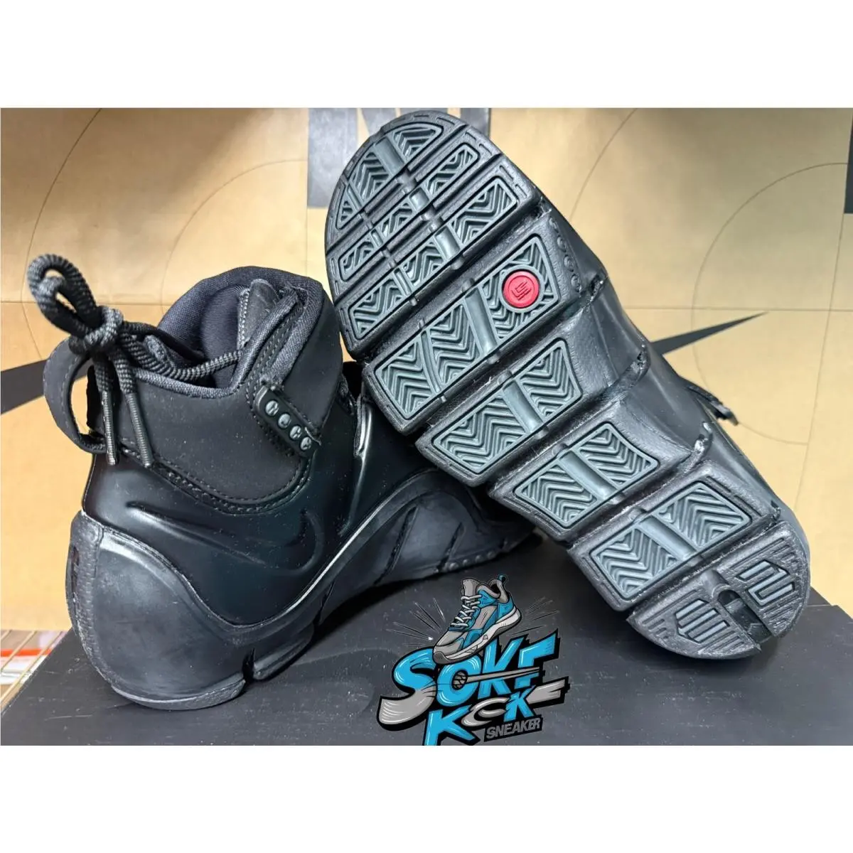 Nike shoes - Nike Zoom LeBron 4 - Zoom LeBron - FJ1597-001 - Black 3