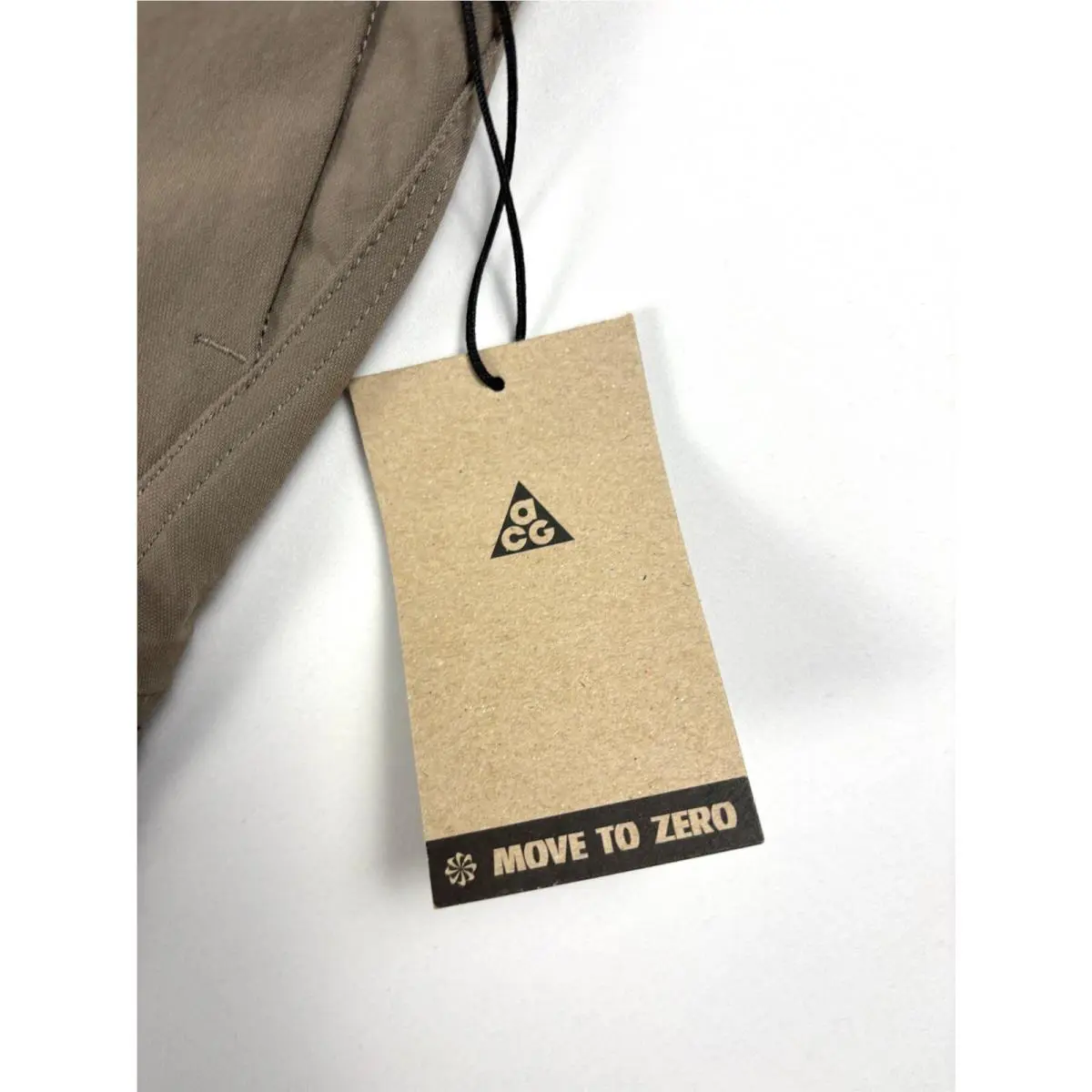 Nike clothing - Beige (UPC: 196151277856) 2