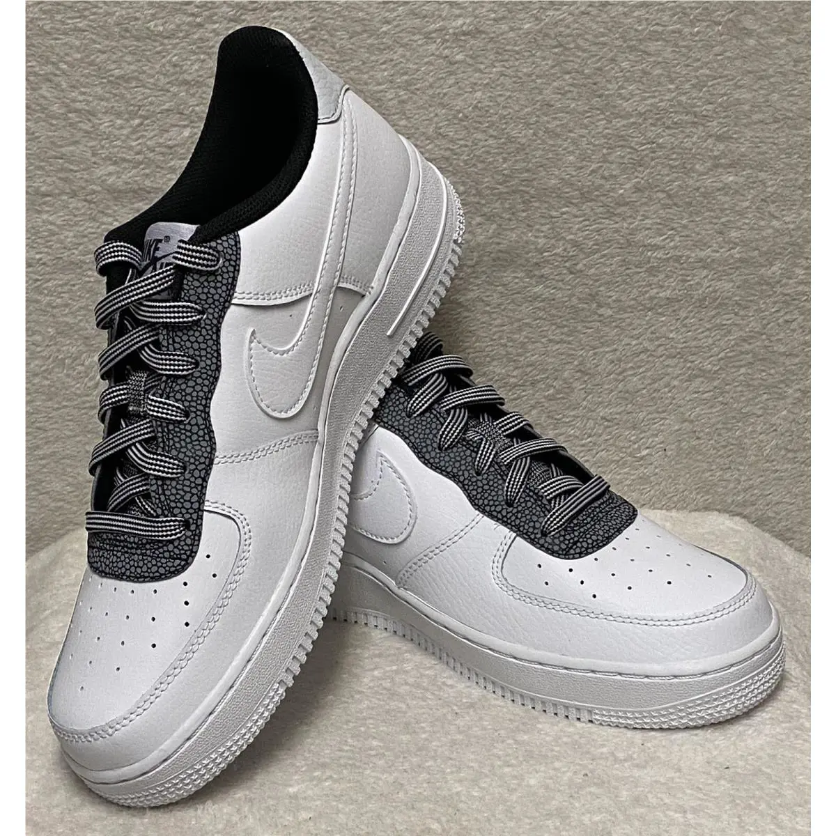 Nike shoes - Air Force 1 07 Lv8 - CN5715-100 - White 0