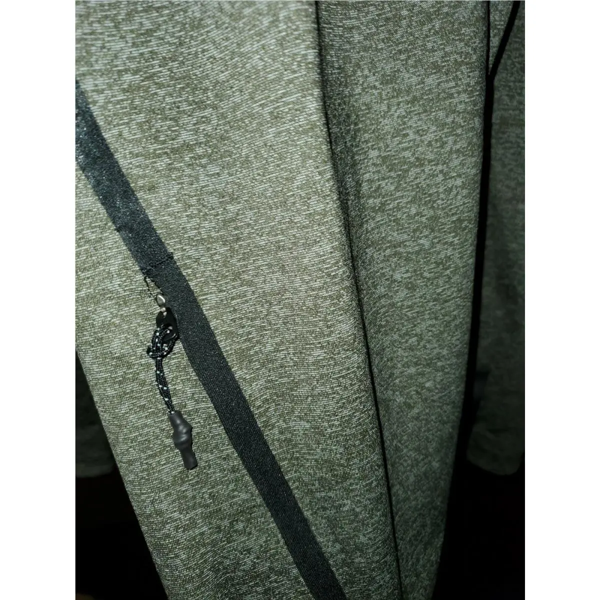Nike clothing - Olive Canvas/Black 5