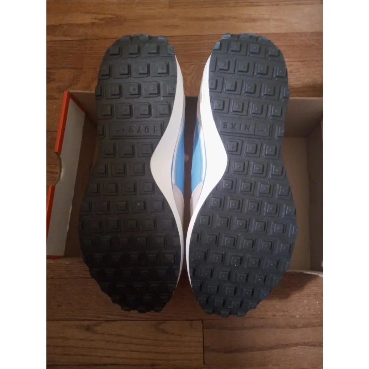 Nike shoes - Nike Waffle Debut - Waffle Debut - White (UPC: 196149644950) 4