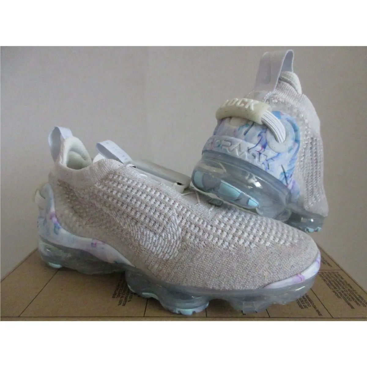 Nike shoes - Nike Air 6.0 - Air - CJ6741 100 - White 0