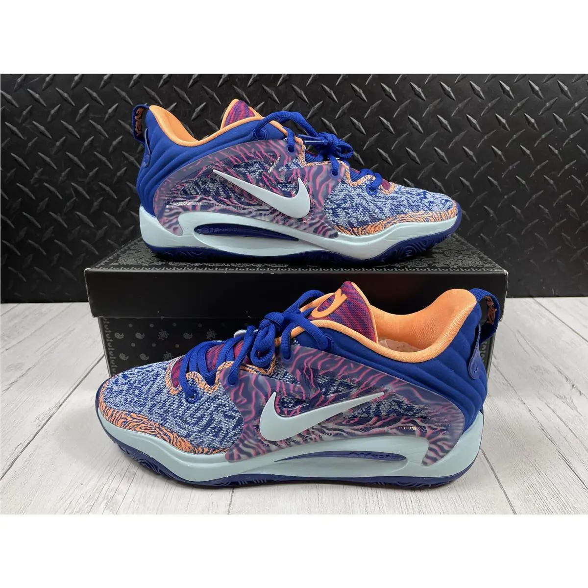 Nike shoes - Nike KD 15 - DM1054 400 - Blue, Manufacturer: Old Royal/Glacier Blue/Peach Cream/Vivid Purple/Hyper Pink 0