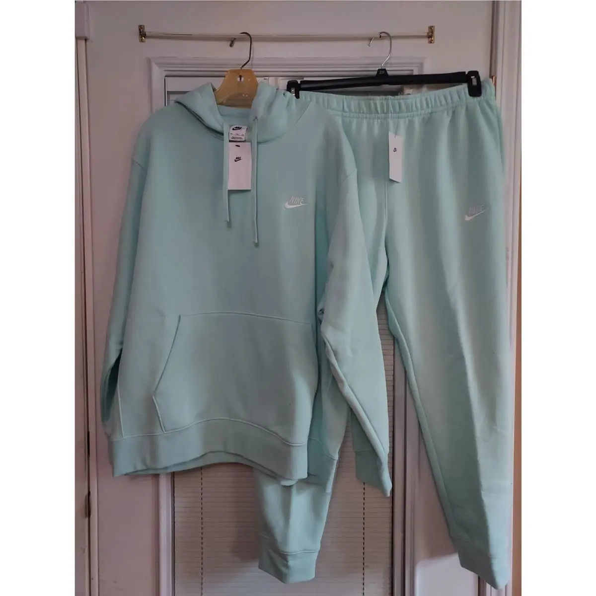 Nike clothing - Blue 2
