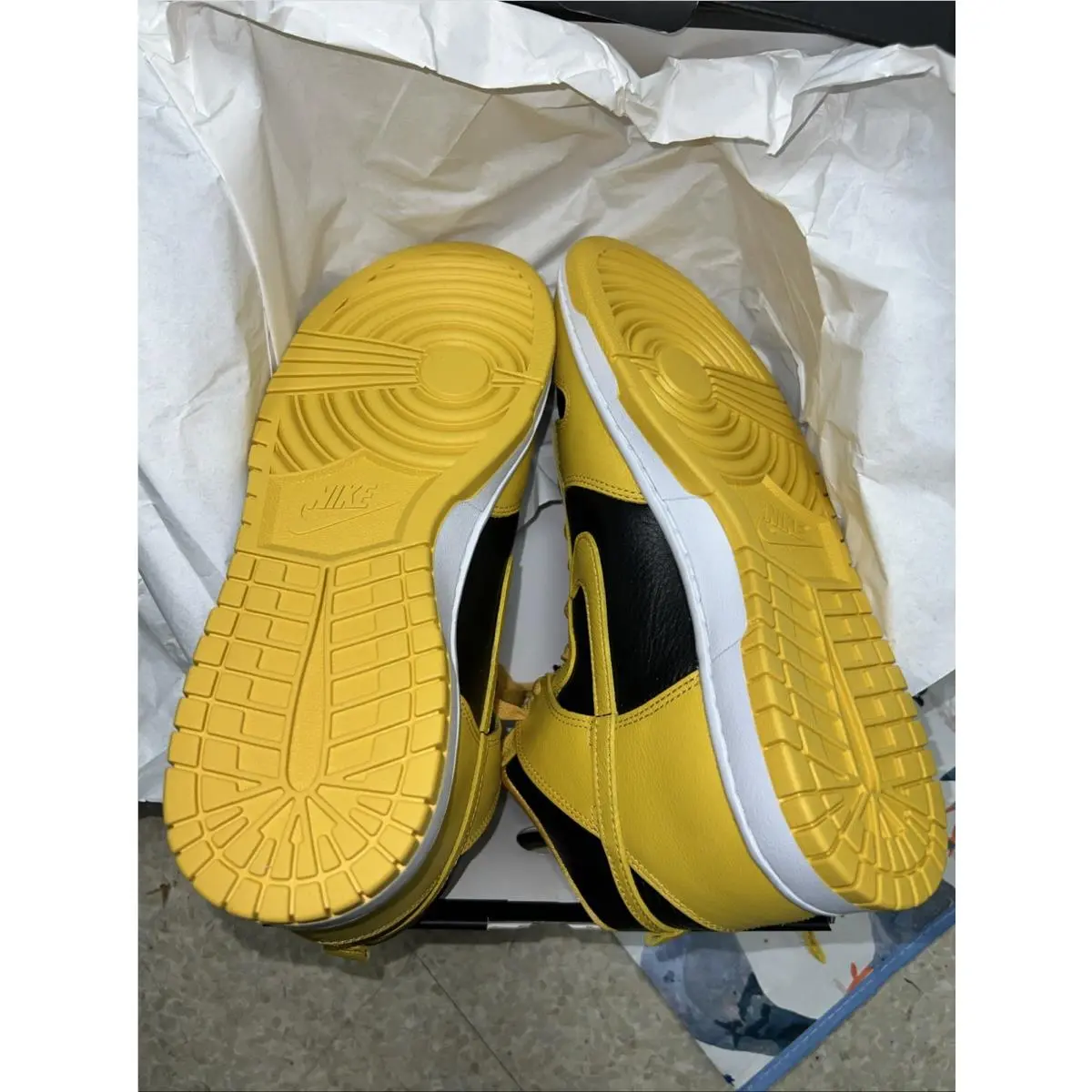 Nike shoes - Nike Dunk - Dunk - HJ4320-001 - Yellow 8