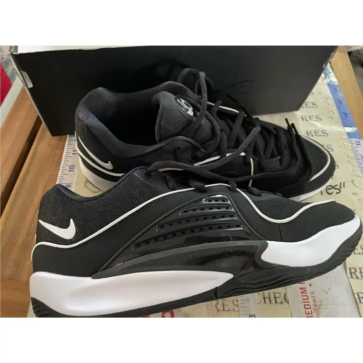 Size 18 Nike KD 16 Black White DZ2927-001 Kevin Durant Basketball Shoes Brandnew