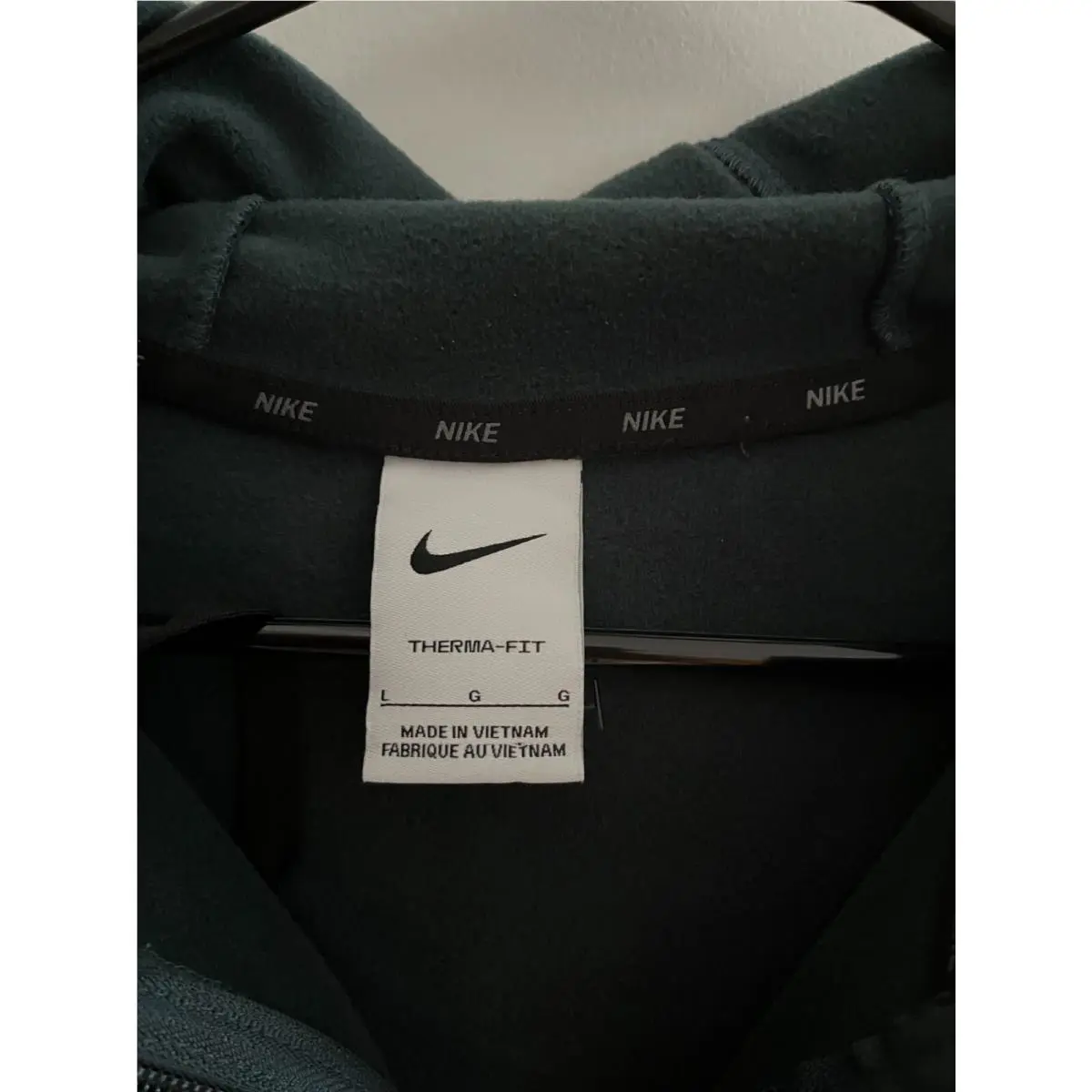 Nike clothing - Green, way: Deep Jungle Green 4