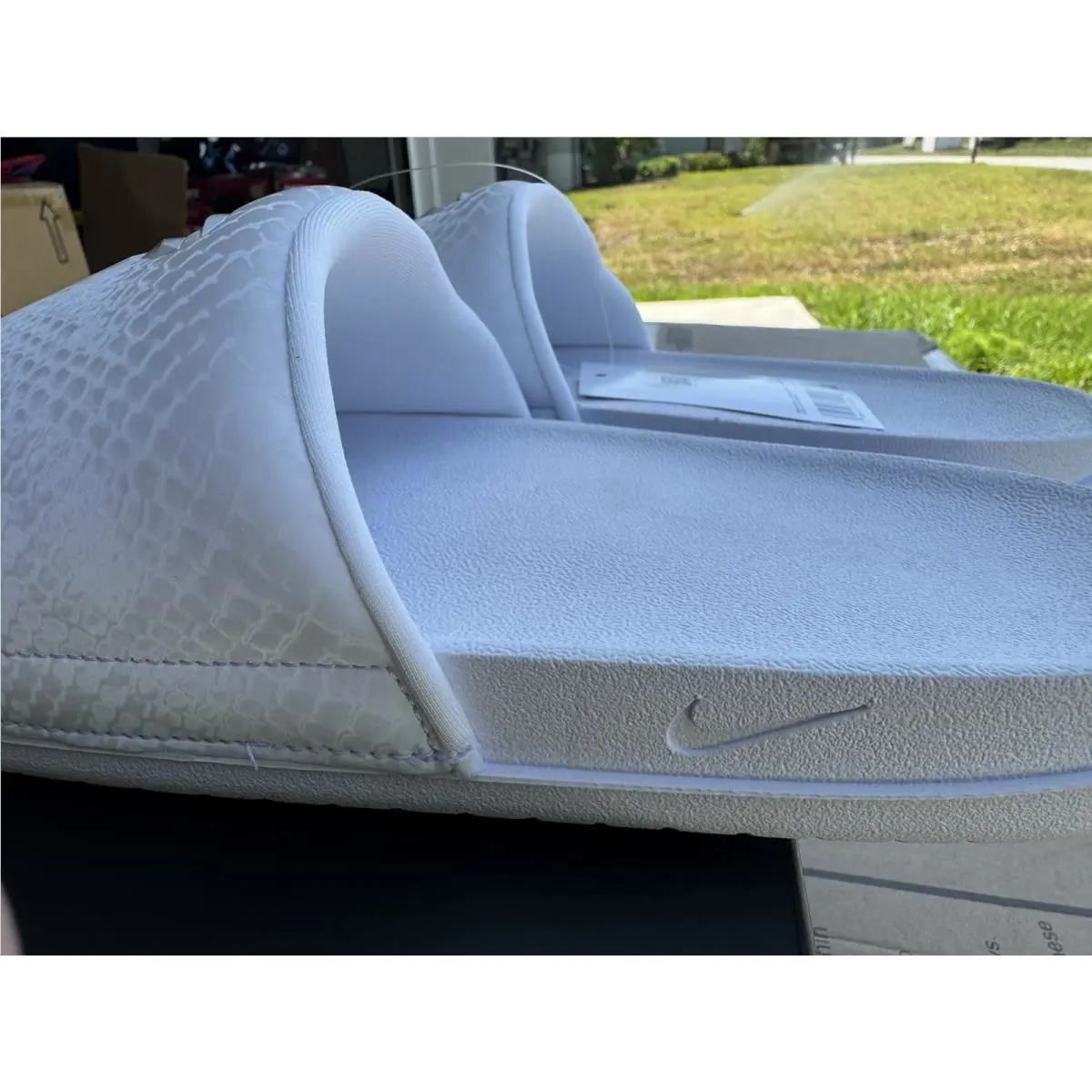 Nike shoes - Nike Offcourt Slide - Offcourt Slide - 2870 - White 3