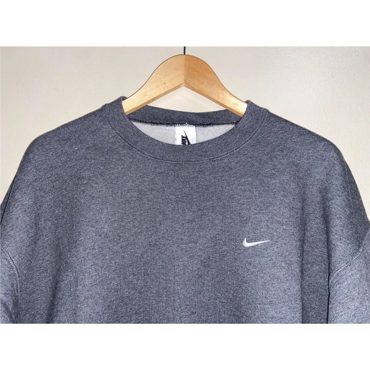 Nike clothing - Gray 1