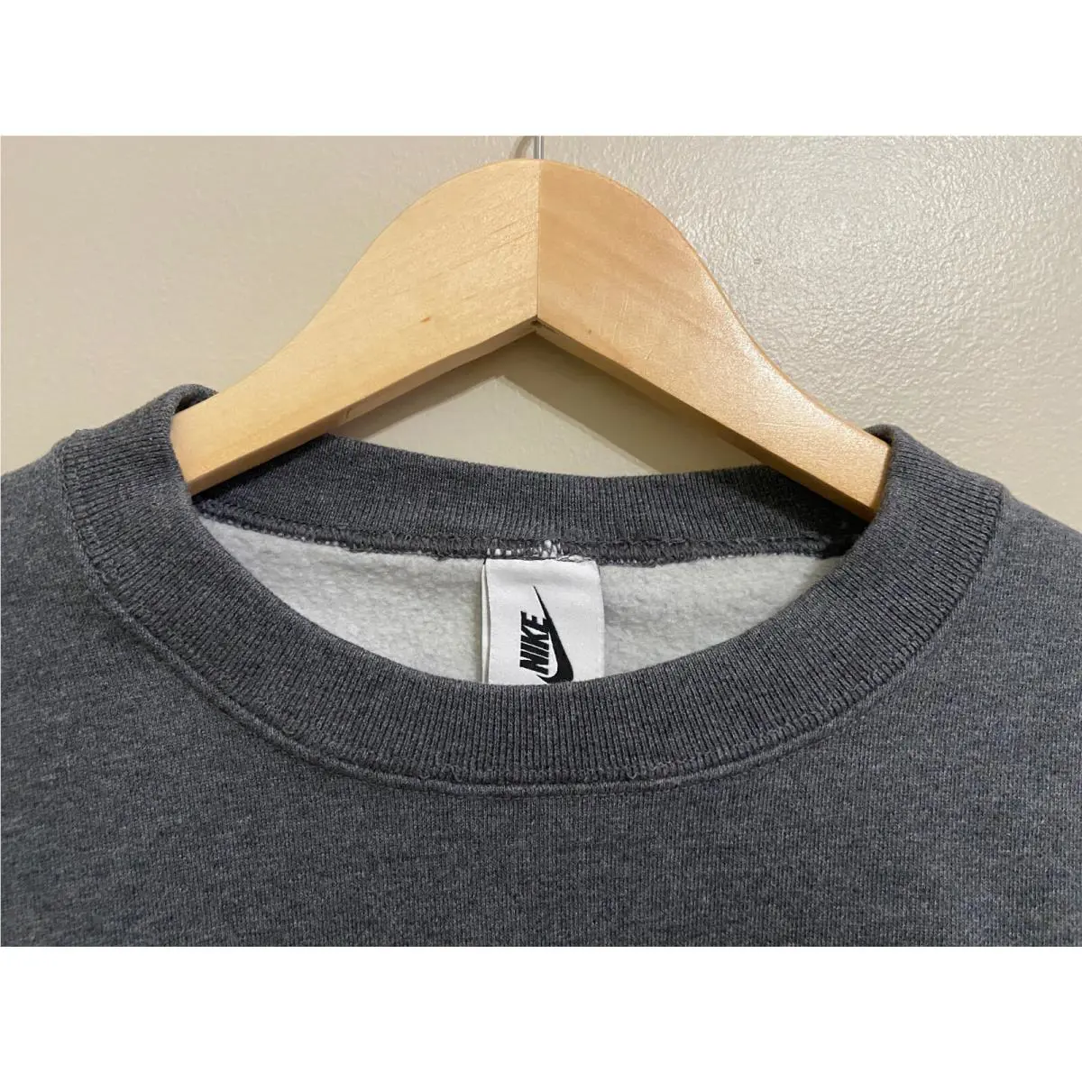 Nike clothing - Gray 4