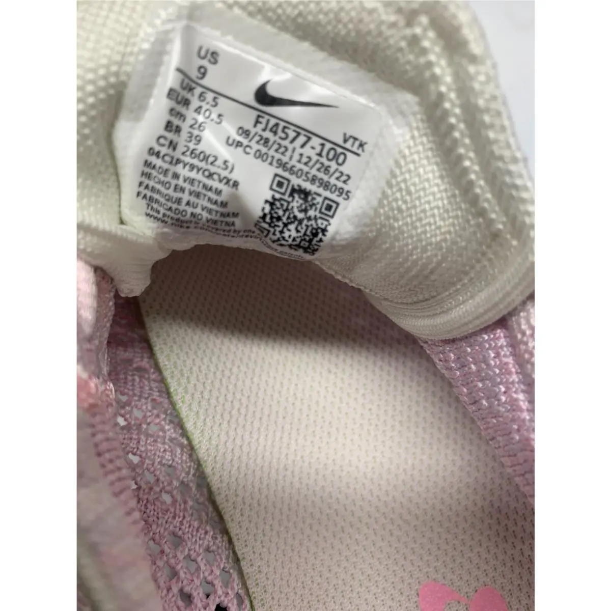 Nike shoes - Nike Air Max Flyknit - Air Max Flyknit - White/Pearl Pink/Football Grey/Medium Soft Pink (UPC: 196605898118) 4