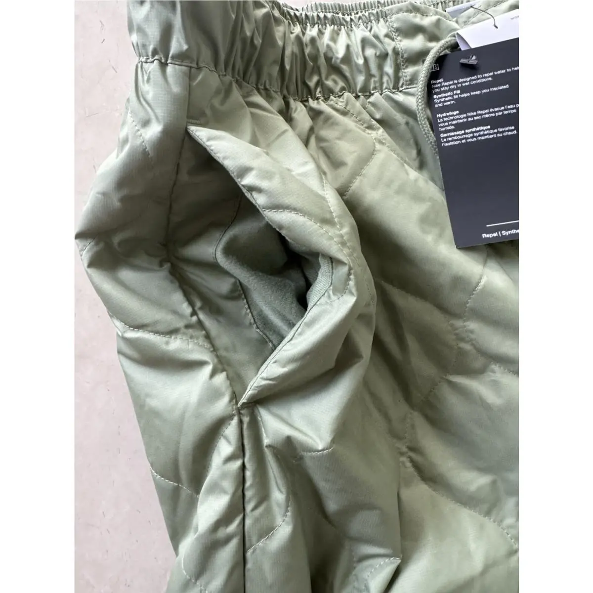 Nike clothing - Green 3