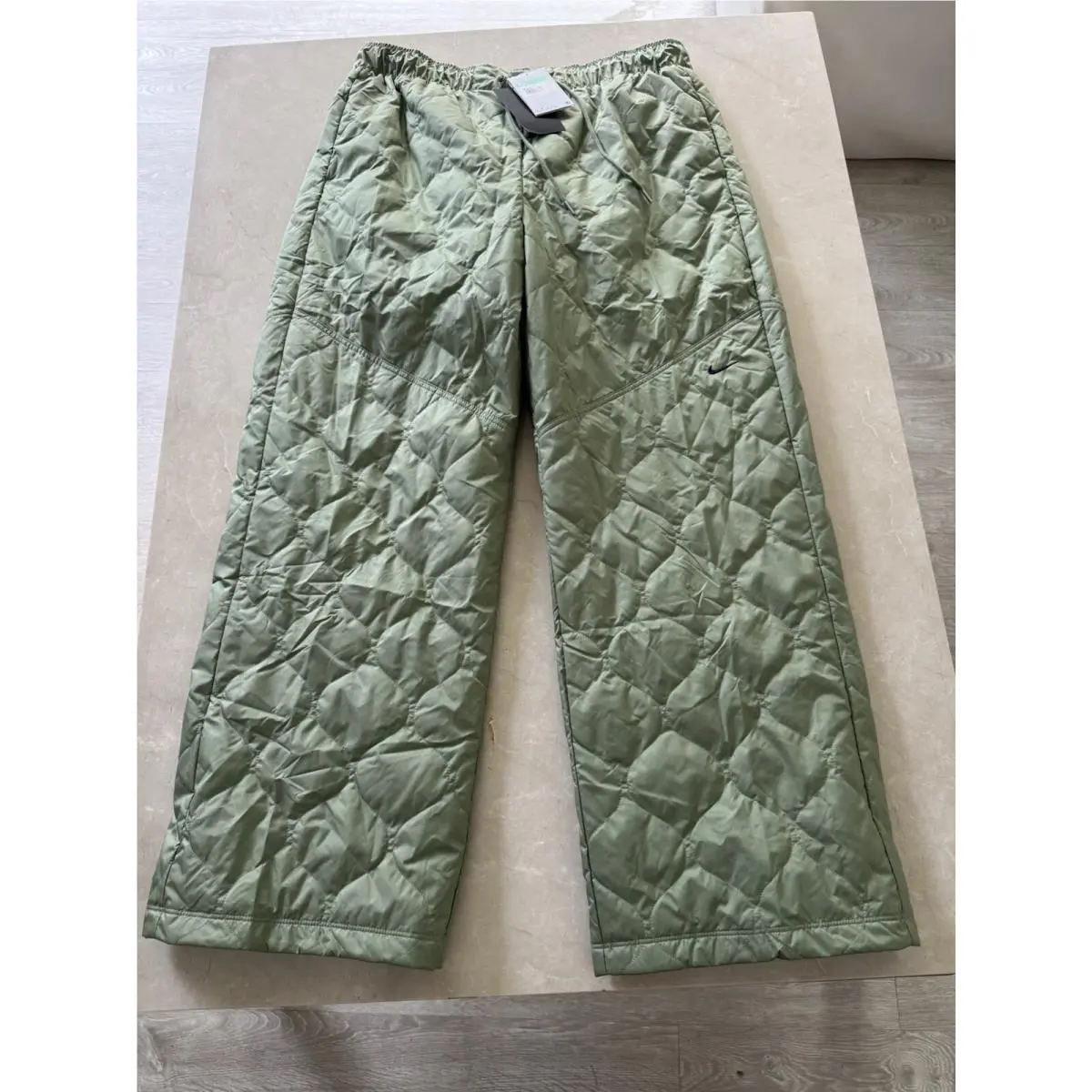 Nike Women`s Sptcas Pant Green Padded Pants. XL