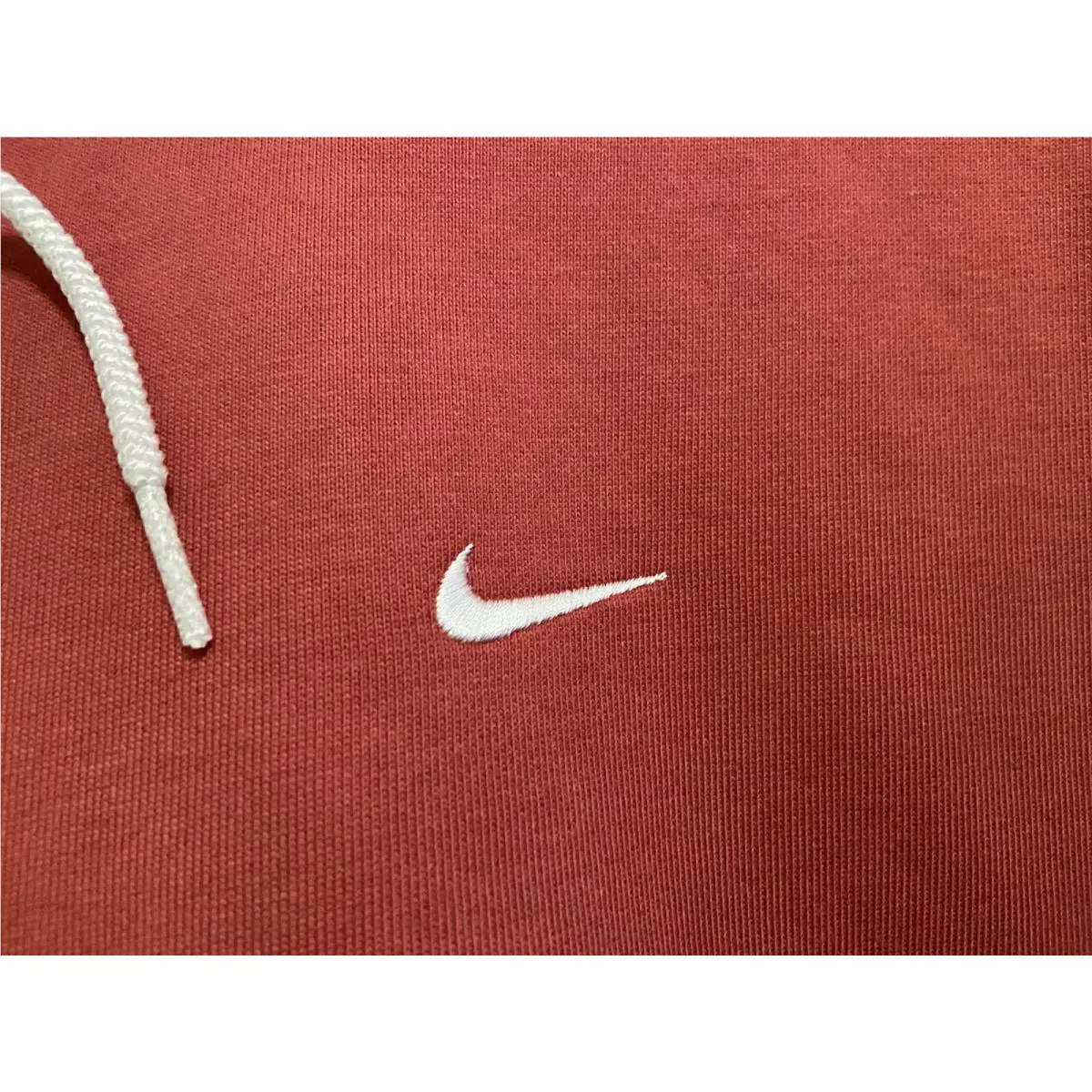Nike clothing - Multicolor (UPC: 00196151928376) 1