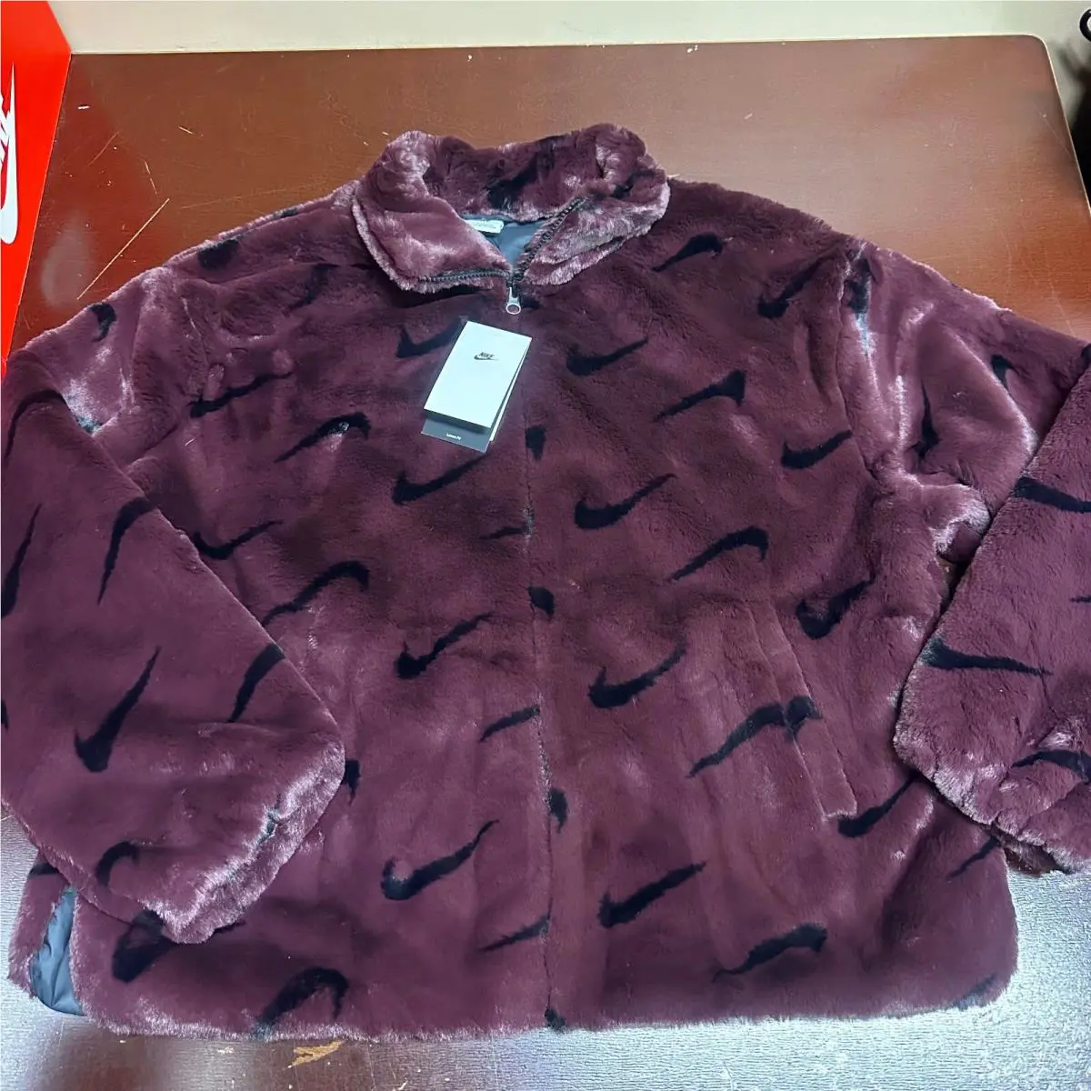 Nike clothing - Nike Sportswear - Sportswear - DQ6842-652 - Red (UPC: 196151510700) 0
