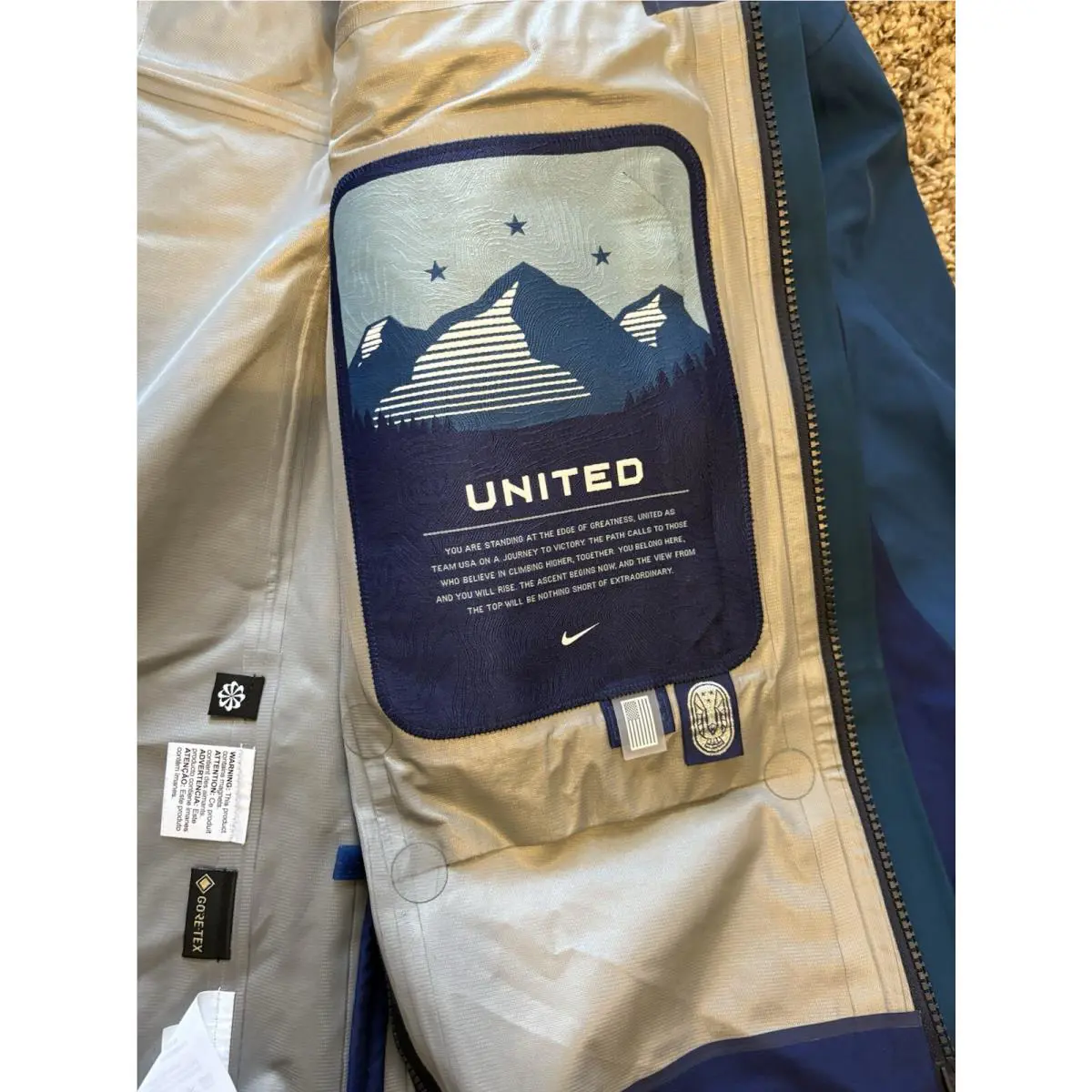 Nike clothing - Blue (UPC: 195243915300) 8