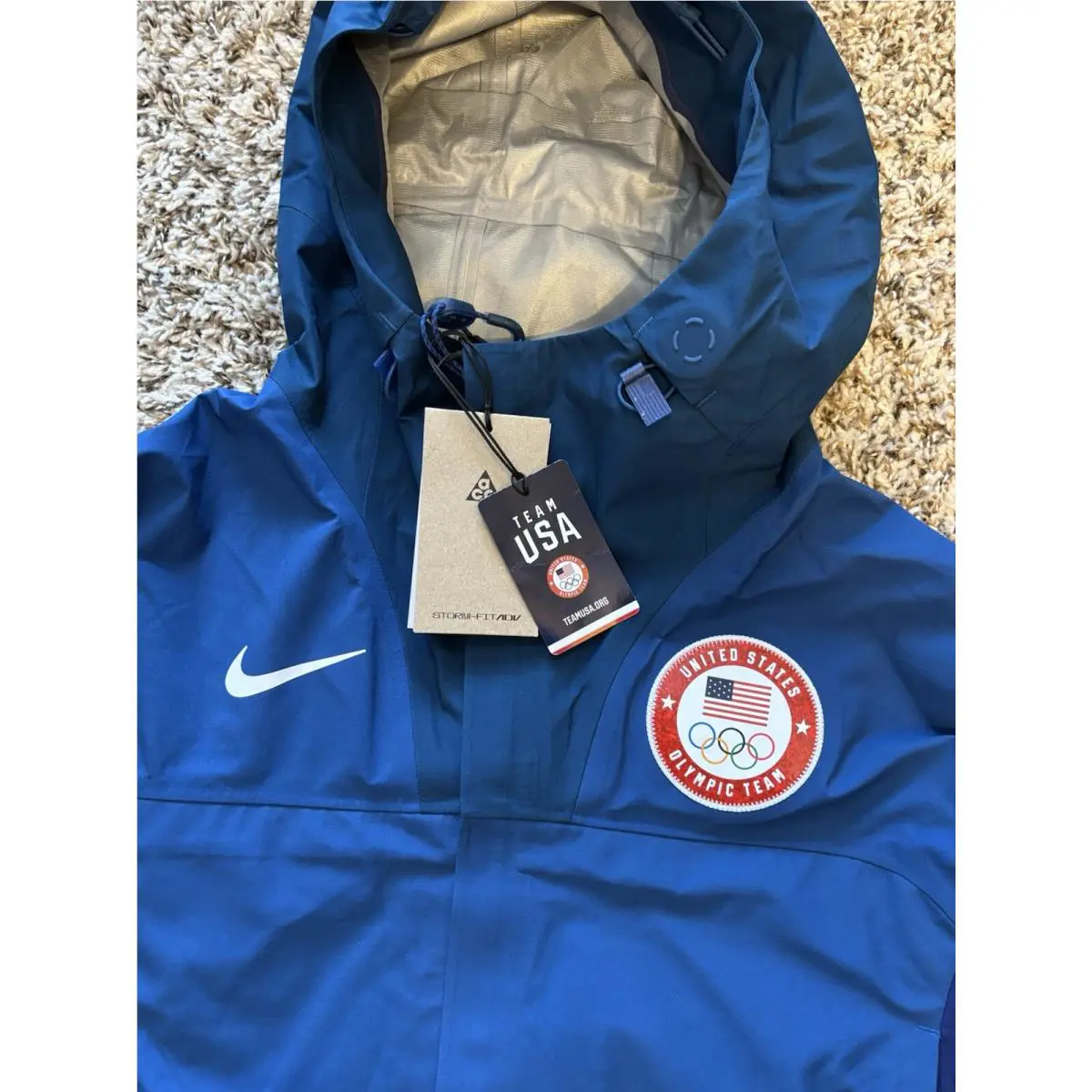 Nike clothing - Blue (UPC: 195243915300) 3