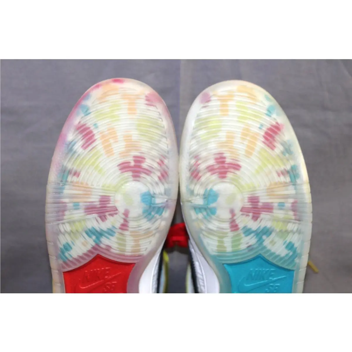 Nike shoes - Nike Sb Dunk High - Dunk High - DH7778-100 - Multicolor 4