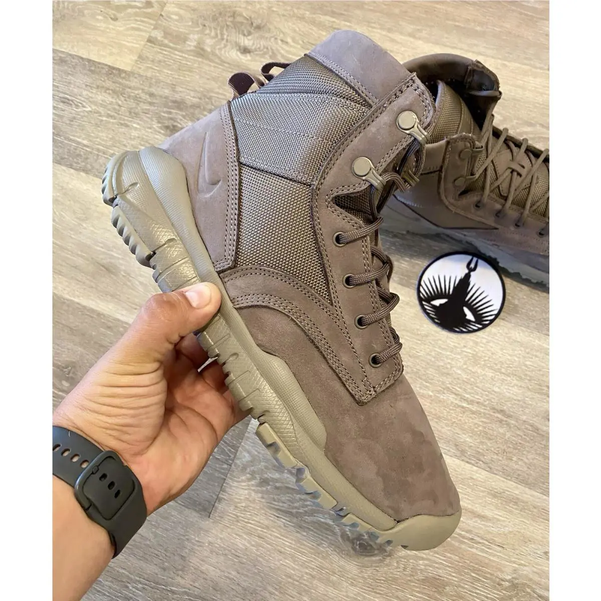 Nike shoes  - Dark Mushroom / Light Taupe 8