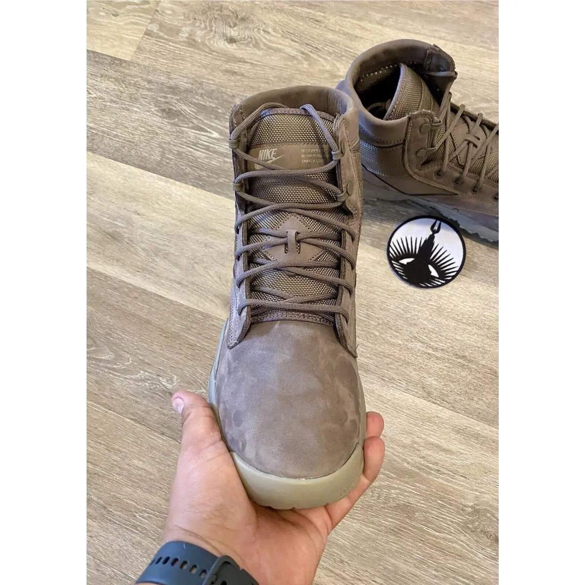 Nike shoes  - Dark Mushroom / Light Taupe 4