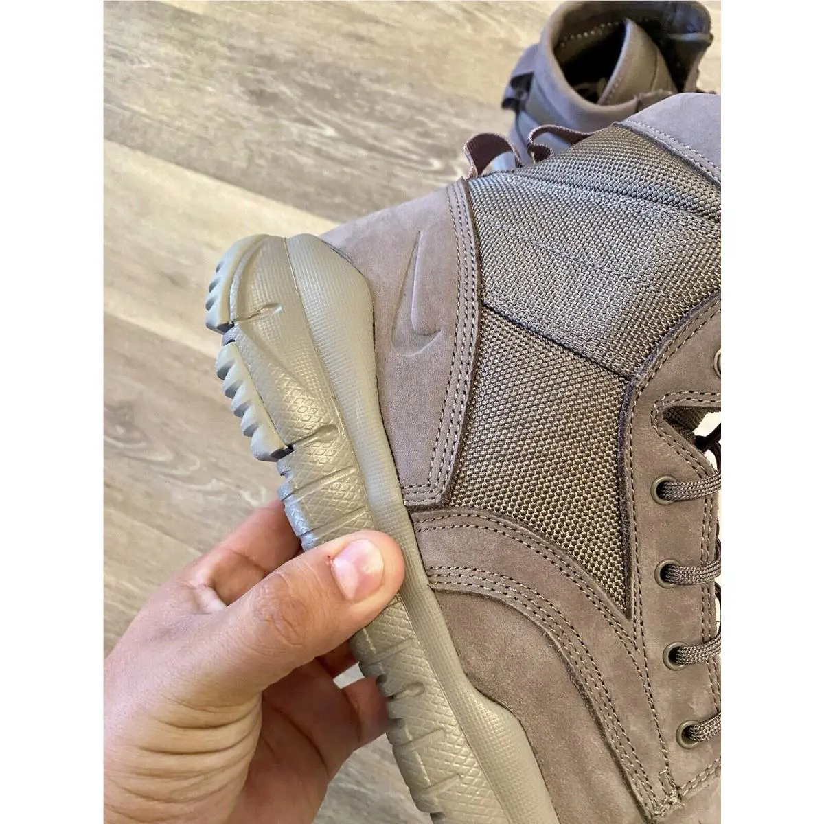 Nike shoes  - Dark Mushroom / Light Taupe 7