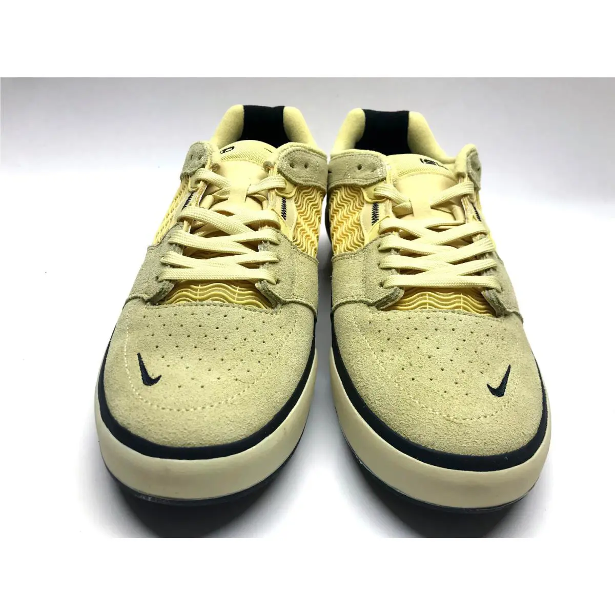 Nike shoes - DC7232700 - DC7232-700 - Yellow (UPC: 196148825947) 1