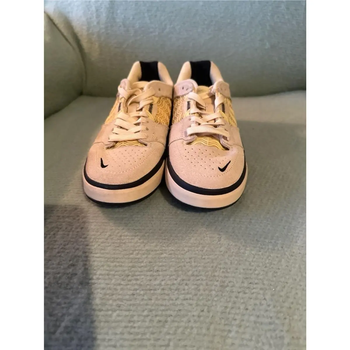 Nike shoes - SB Ishod Wair - Ishod Wair - DC7232-700 - Yellow 1