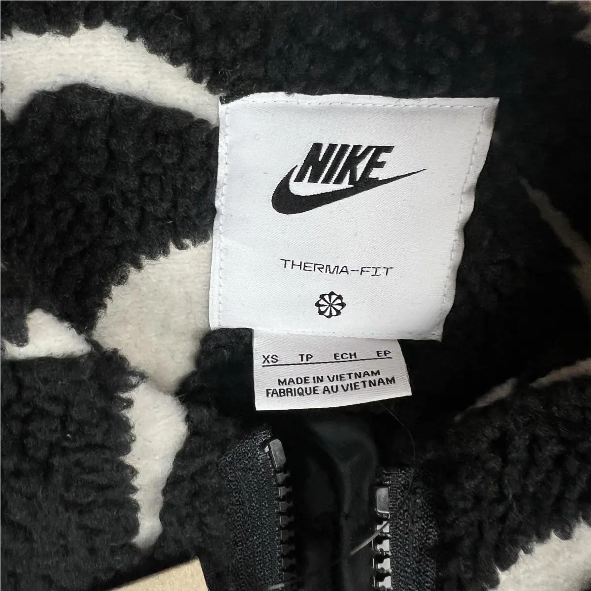 Nike clothing - Black 1