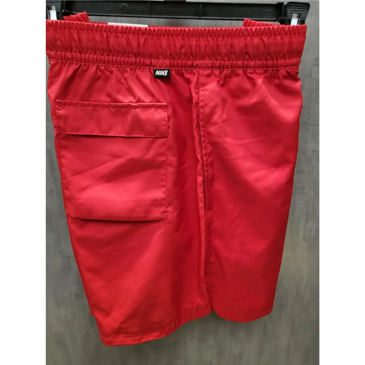 Nike clothing - NSW - NSW - Is red and yellow (UPC: 195868511956) 0