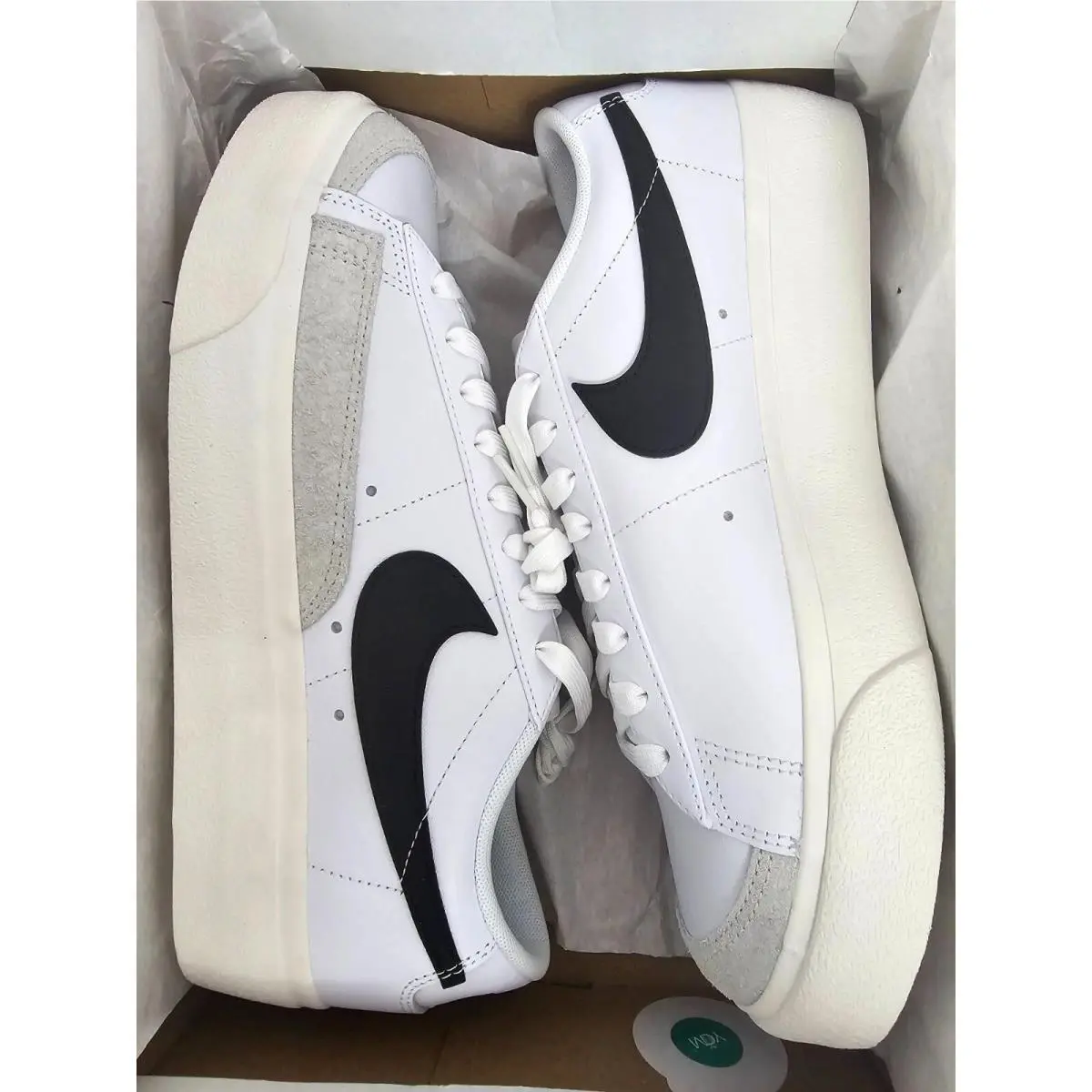 Nike shoes - Nike Blazer - Blazer - White (UPC: 195237087679) 0
