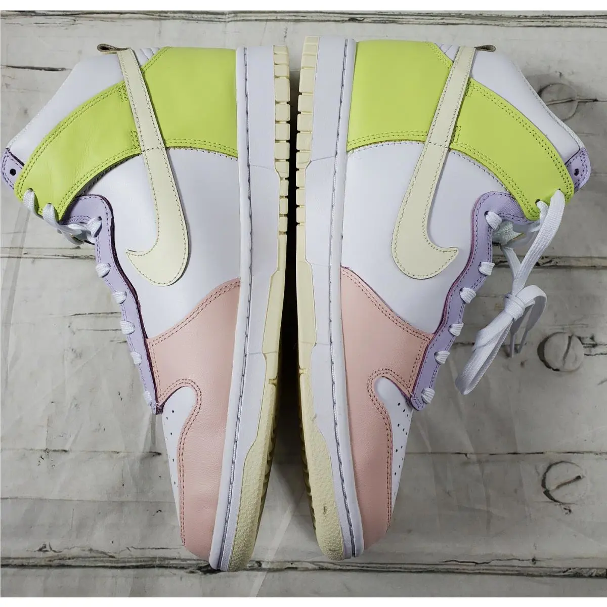 Nike shoes - White 1