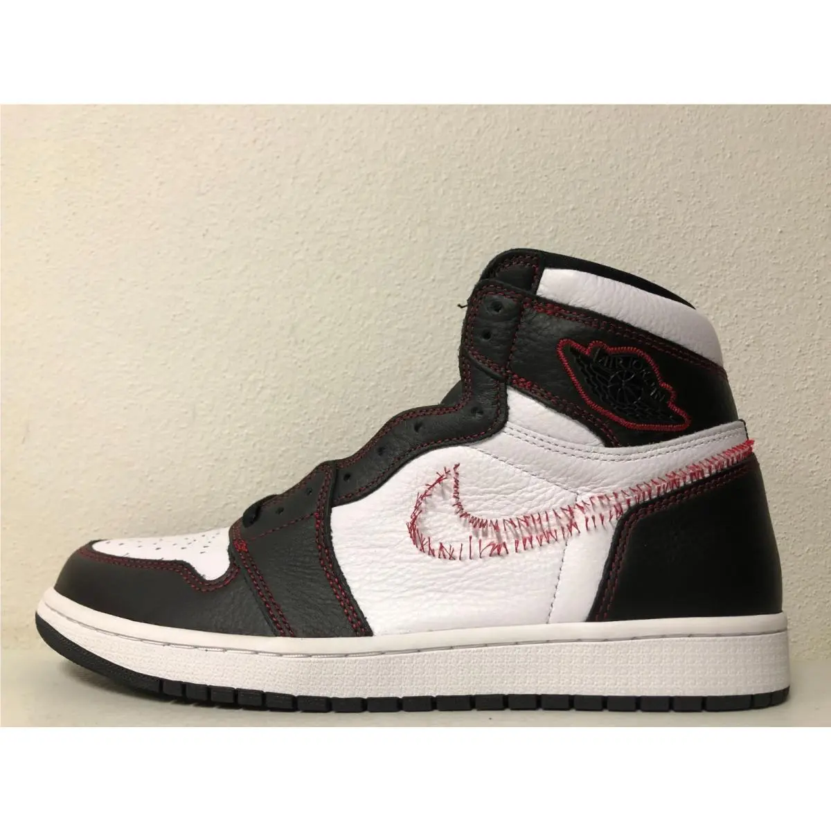 Nike shoes - Air Jordan 1 High OG Defiant - CD6579-071 - Black/Tour Yellow-White (UPC: 193147870022) 0