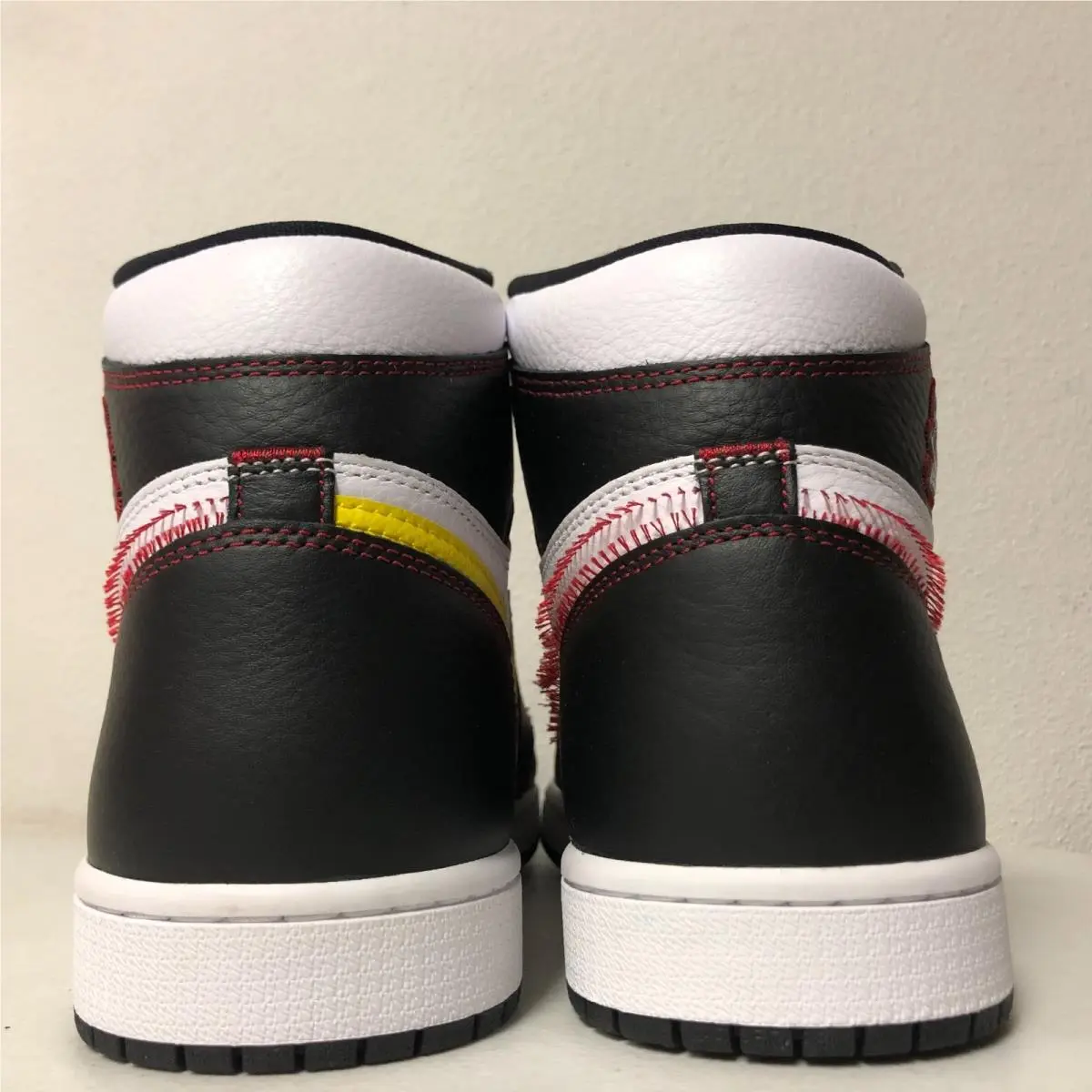 Nike shoes - Air Jordan 1 High OG Defiant - CD6579-071 - Black/Tour Yellow-White (UPC: 193147870022) 3