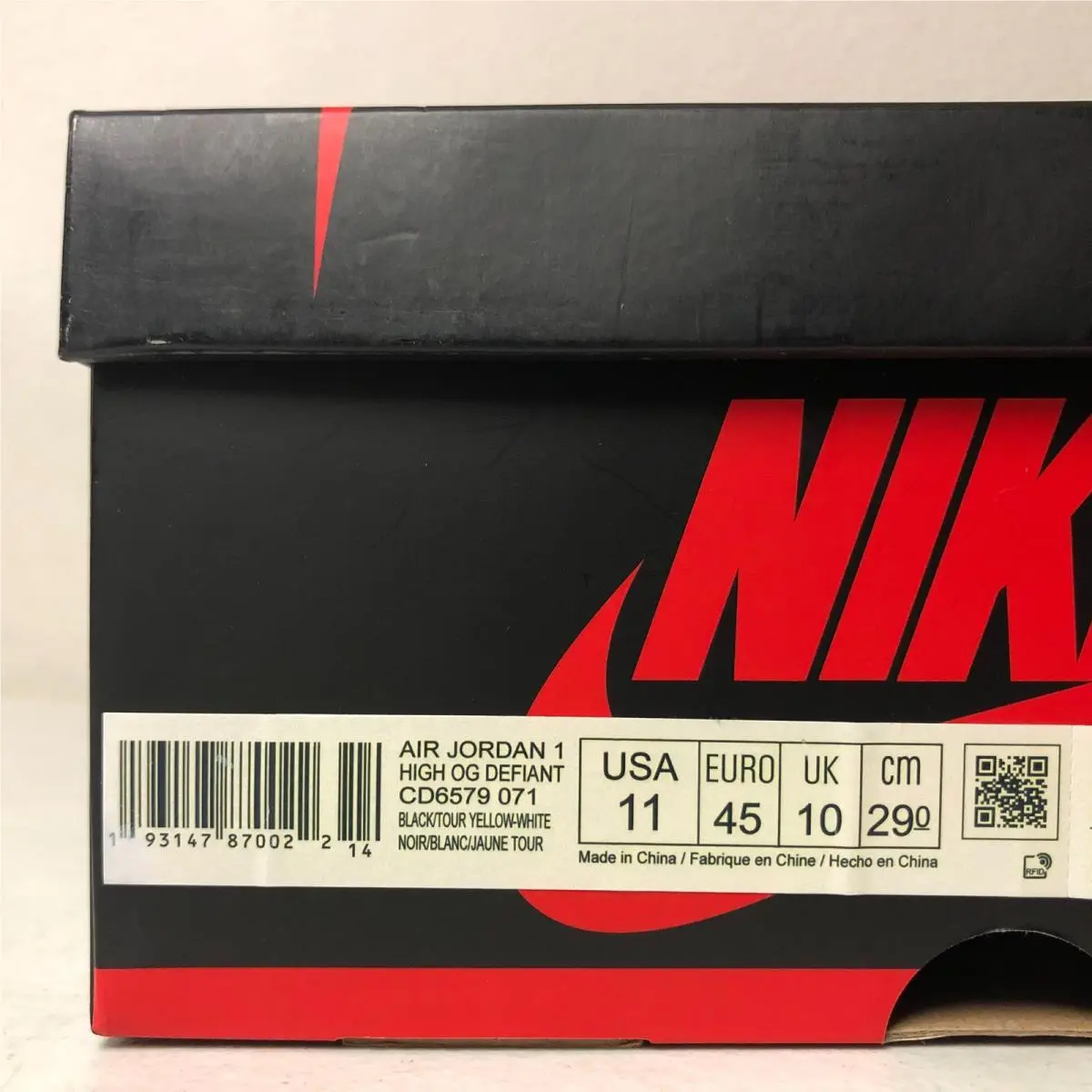 Nike shoes - Air Jordan 1 High OG Defiant - CD6579-071 - Black/Tour Yellow-White (UPC: 193147870022) 7