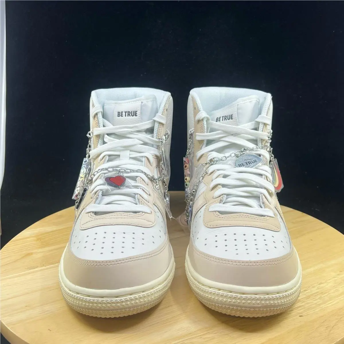Nike shoes - Beige 1