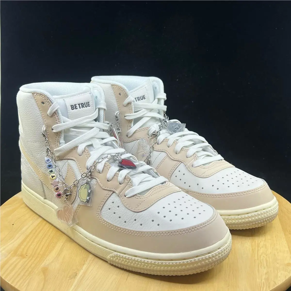 Nike shoes - Beige 2
