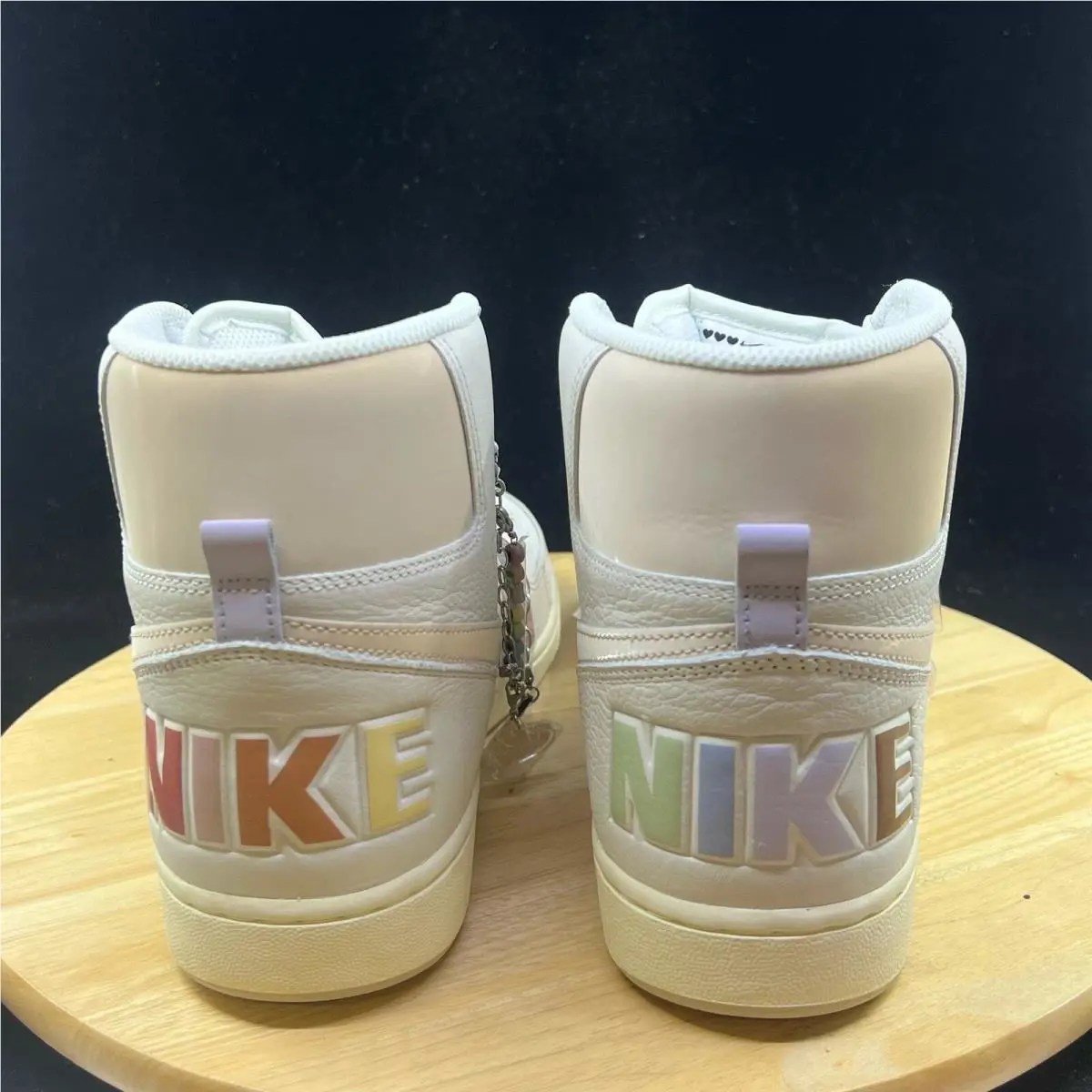 Nike shoes - Beige 4