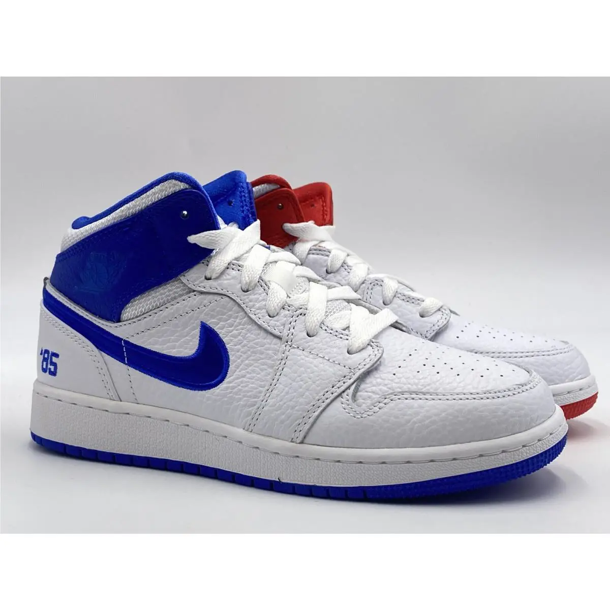 Nike shoes - Air Jordan 1 Mid SE GS - DH0200 100 - White (UPC: 194954786049) 0
