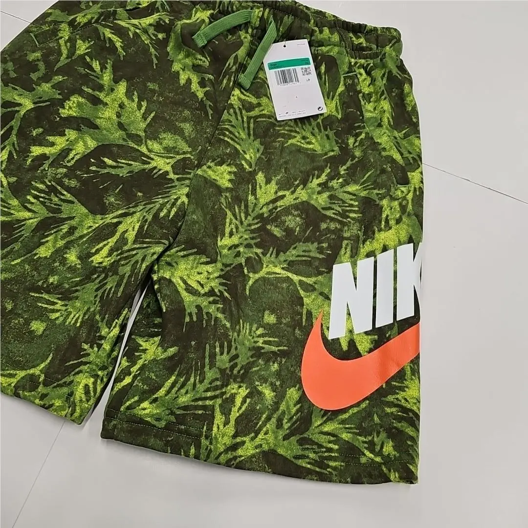 Nike clothing - Green 1