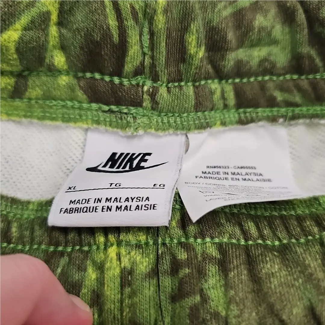 Nike clothing - Green 3